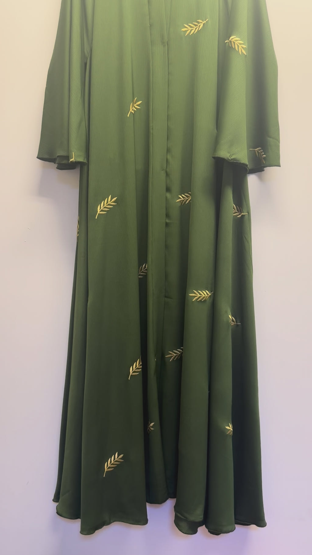 Embroidered Flowing Abaya